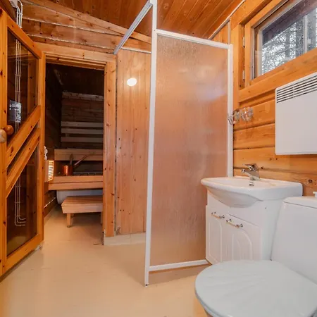 Ruka, Kelokaltiokylae, Moekki 25