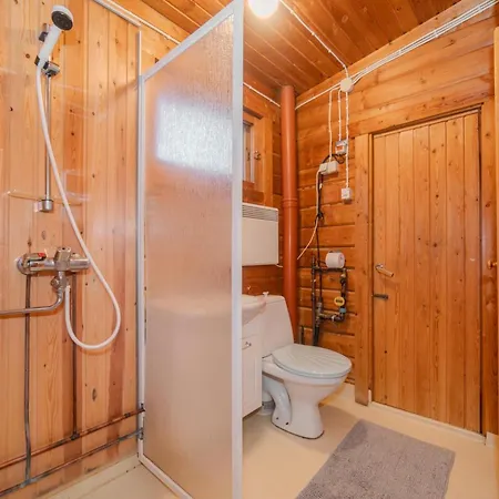 Ruka, Kelokaltiokylae, Moekki 25 *